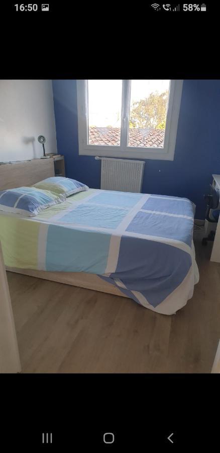 Chambre Chez Habitant 1 Carbon-Blanc Exteriér fotografie